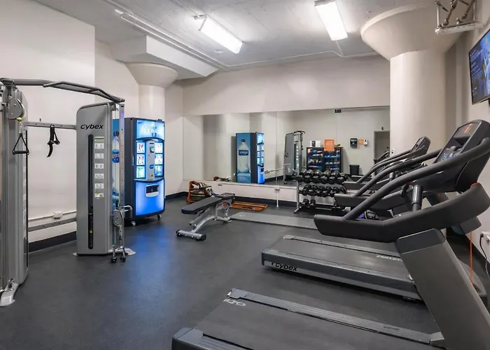 Modern 2br South Loop Gem Near Mccormick Place, Navy Pier, Adler Planetarium & Columbia College * Chicago